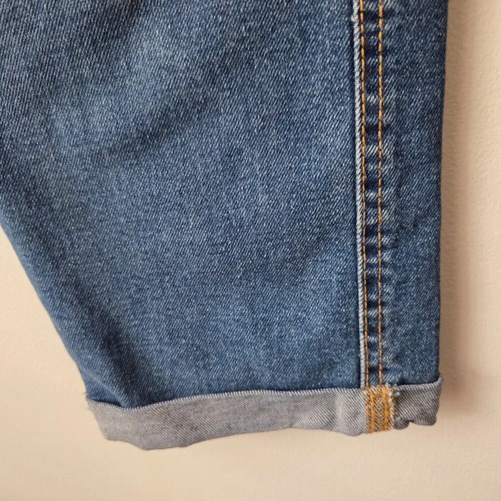 EUC SIGNATURE LEVIS STRAUSS HERITAGE MID RISE BOYFRIEND CUFFED JEANS SIZE 14 WMN